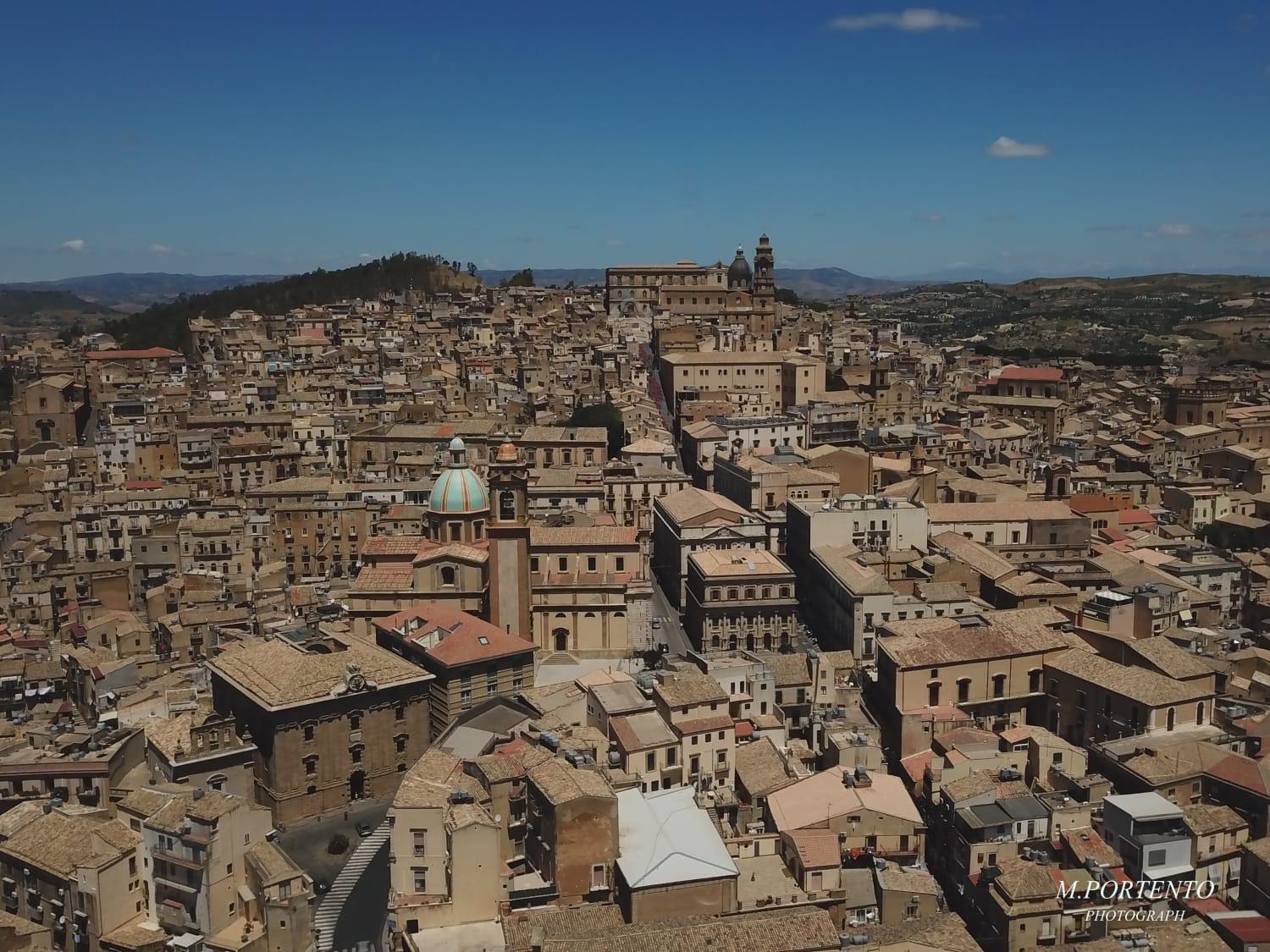 Ferienwohnung Al Quarantuno Caltagirone Exterior foto